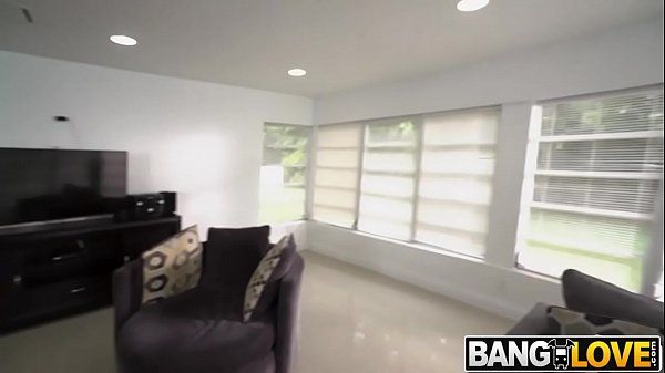 Naked At The Door Videos Porn Videos LetMeJerk