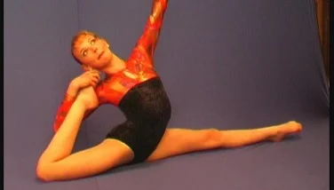 flexi,ballerina,amateur,babe,stretching,nylon