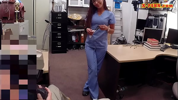 blowjob,brunette,amateur,glasses,bigcock,nurse,spycam