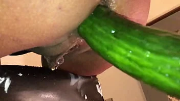anal,milf,amateur,homemade,squirting,closeup,squirt,POV,girlfriend,cucumber,british,insertion,couple,extreme,iphone,anal-sex,huge-dildo,bent-over,slow-motion,hard-and-fast