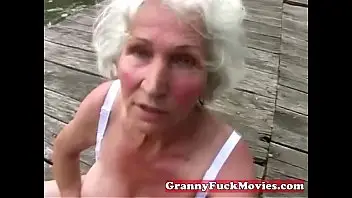mature,old,granny,grannies,grandma