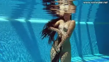 Andreina De Luxe,Fetish,Solo girl,outdoor,outdoors,swim,swims,swimsuit,bikini,hot,canadian,dominican,latin,pool,solo girl,underwatershow