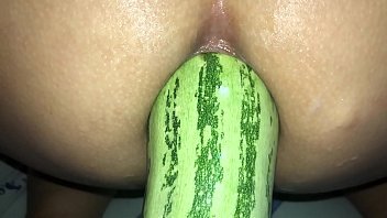 ass,amateur,big-ass,vegetables,anal-sex,anal-stretching