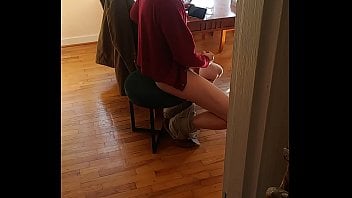 cumshot,real,masturbation,spy,peeping,jerking-off