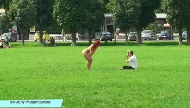 public nudity,exhibitionism,flashing,naked in the street