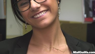 Big Tits,Black-haired,Fake Tits,Glasses,HD,Indian,Pornstar,Solo Girl