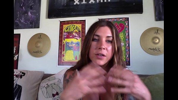 sex,boobs,pornstar,brunette,real,tattoo,natural,amateur,tattoos,talking,blue-eyes,reality,tattooed,smart,felicity,control,musician,sexuality,podcast,felicity-feline