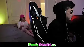 hardcore,doggystyle,big-ass,playing,orgasm,family,sister,brother,bareback,taboo,affairs,annoying,siblings,gaming,video-games,familiar,step-family,family-strokes,juan-el-caballo-loco,kenzie-madison