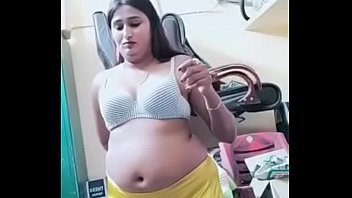 boobs,sexy,pornstar,indian,desi,telugu,saree,swathi-naidu
