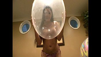 tits,fetish,balloons,emma