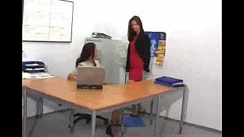 lesbian,fingering,pussylicking,office,sextoys