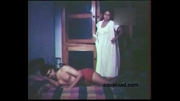 sex,kiss,bath,seduced,mallu,aunty