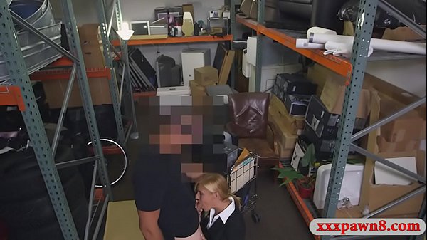 blonde,milf,blowjob,amateur,reality,spycam