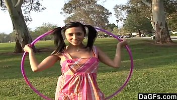 teen,babe,outdoor,blowjob,pigtails,bigtits,dagfs,hula-up