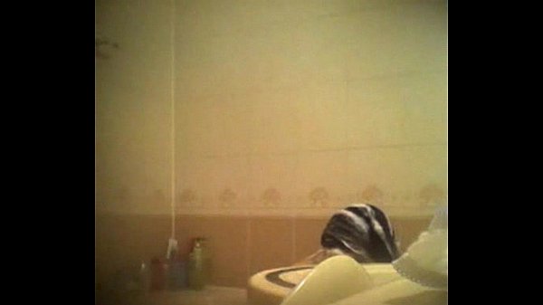 shower,friends,friend,hidden,hiddencam