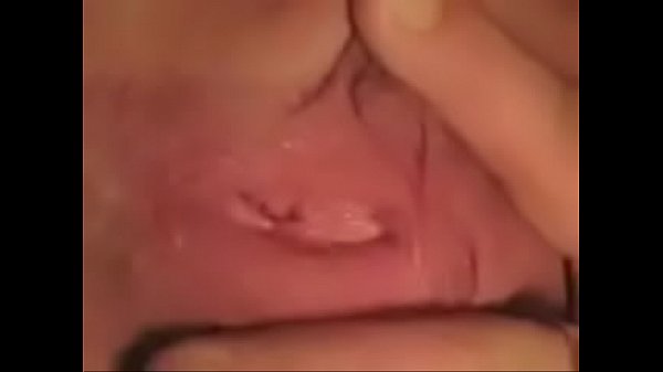 dildo,pussy,amateur,homemade,wet,rubbing,toys,up,close