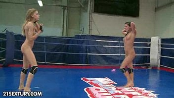 lesbian,brunette,longhair,nude,fight