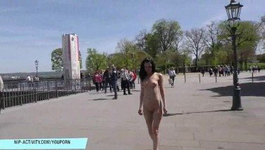 public nudity,flashing,exhibitionism,naked in the street