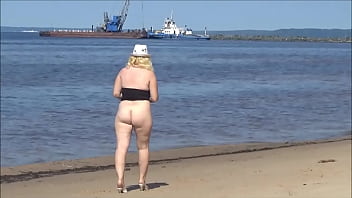 pussy,big,blonde,sexy,milf,slut,amateur,mature,masturbation,solo,beach,masturbate,big-ass,flashing,big-tits,small-tits,big-boobs,big-butt