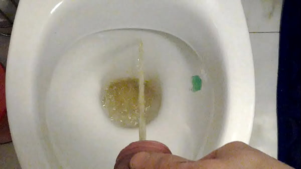 pissing,pee,soloboy