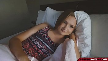 teen,babe,young,teenie,beauty,morning,stepsister,stepbrother,natural-tits