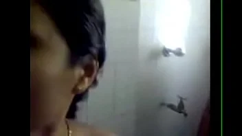 lesbian,hot,sexy,homemade,indian,bathing,self-made