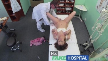 hospital,doctor,reality,hardcore,spycam,voyeur,glasses,blowjob