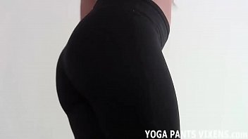 masturbation,POV,bdsm,femdom,joi,yoga,yoga-pants