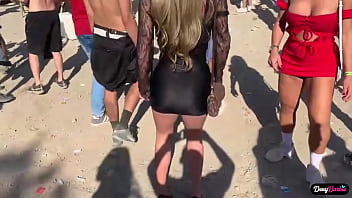 blonde,milf,amateur,fetish,public,big-ass,amateurs,tia,big-tits,amador,loira,banheiro,bunda-grande