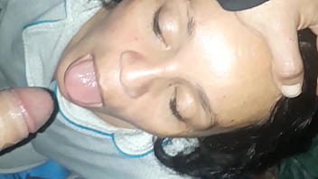 cumshot,cum,facial,milf,blowjob,amateur,mamada,travesti,semen,cum-in-mouth,pene,verga,stepmom,face-fucked