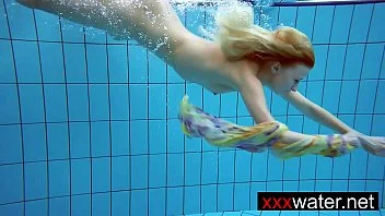 teen,blonde,bikini,swimming,pool,beach,water,nude,softcore,poolside,underwater,nudist,sports,mermaid