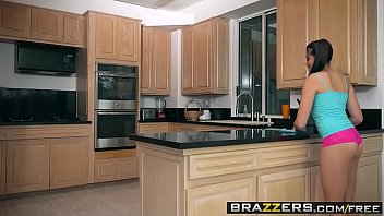 anal,fucking,big,tits,boobs,blonde,ass,fake,milf,fuck,mom,brazzers,pounded