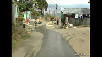 porn,colombia,medellin,moto,barrio,sicario,comuna,malandro,delincuente,pandillero,pandilla,antisocial