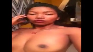 sex,pussy,tits,hot,amateur,on,cam,julie,salope,madagascar