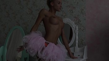 amateur,solo,teasing,erotica,softcore,russian,dancing,big-tits