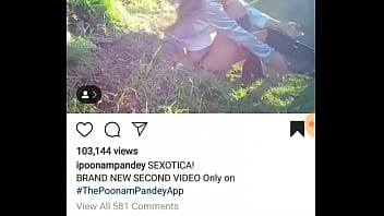 insta,poonam-pandey,sexotica