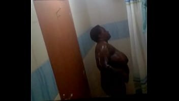 ebony,shower,kenyan