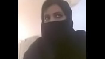 milf,webcam,muslim,hijab
