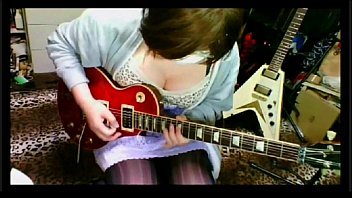 female,guitarist