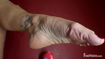 dildo,crystal-frost,wrinkled-soles,pointed-toes