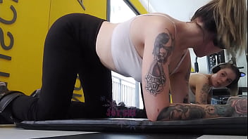 blonde,sexy,tattoo,amateur,feet,leggings,perfect-ass,natural-tits,white-girl,cat-girl