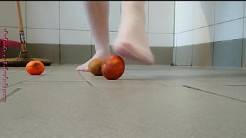 stockings,sexy,amateur,homemade,chubby,solo,fetish,shower,close-up,socks,nylon,pantyhose,feet,crushing,bear,barefoot,germany,foot-fetish,crushing-food