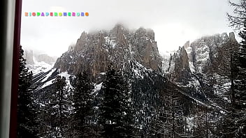 amateur,homemade,public,pissing,toilet,piss,nature,italia,snow,italiano,ski,winter,wc,mountains,lodge,no-sex,water-closet,refuge,dolomiti,dolomites