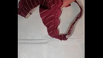 cumshot,amateur,masturbation,fetish,slip