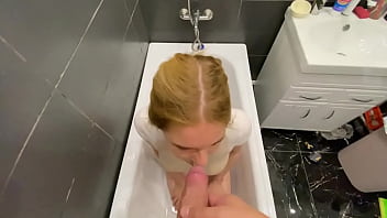 blonde,blowjob,deepthroat,pissing,piss,sloppy,golden-rain