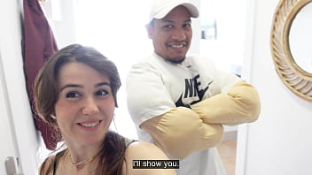 sexy,interracial,ass,amateur,dirty,kissing,gym,fitness,roleplay,dirty-talk,culona,parody,perfect-ass,big-booty,white-girl,beautiful-face,black-and-white,black-guy,curvy-body,real-ass,latino-man,voluptous-body