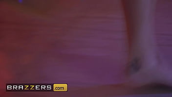 facial,blowjob,doggystyle,deepthroat,dp,3some,brazzers,missionary,fmm,big-boobs,bbc,spitroast,anal-sex,ass-fuck,pierced-nipples,enhanced-tits,couch-fuck,standing-doggy