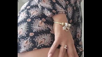 latina,big-tits,dildo-fucking,consolador,black-cock,curly-hair,sex-toy