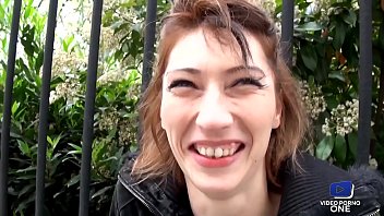 milf,blowjob,brunette,slut,skinny,amateur,smalltits,POV,french,francaise,france