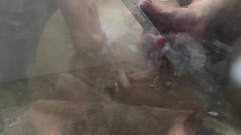milf,step-mom,amateur-squirt,shower-squirt